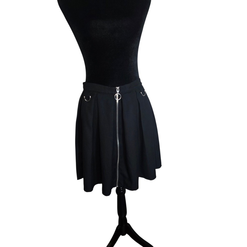 Hot Topic Black Skater Skirt XL Goth Grunge Zip Front O Ring Pleated